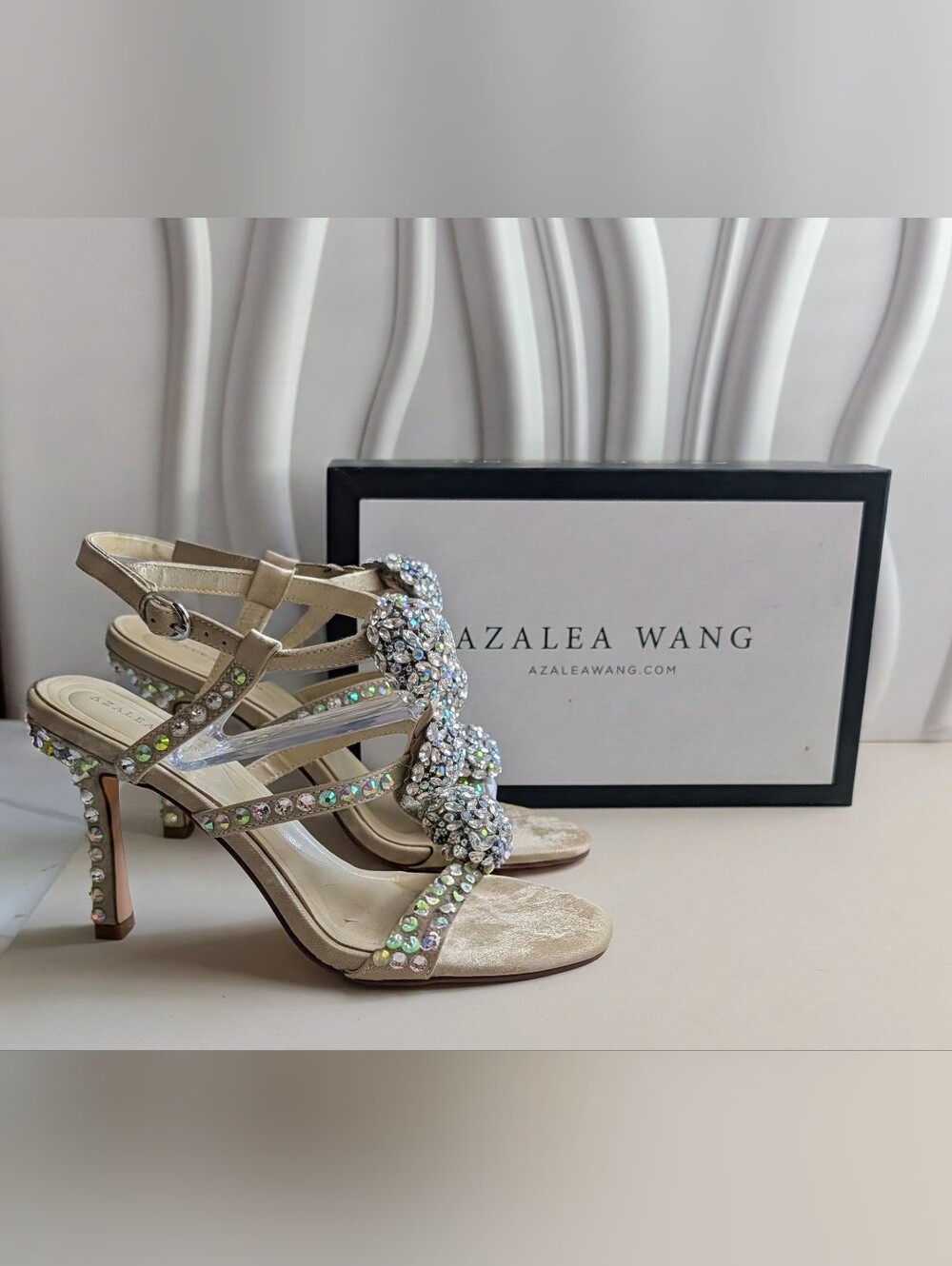 Azalea Wang Bestella Crystal Rhinestone Heels Champagne NIB 8